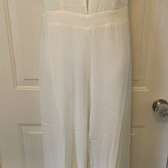 NWT Sugar Lips White Good Vibes V-neck Wide Leg Jumpsuit SZ  L - Picture 5 of 10